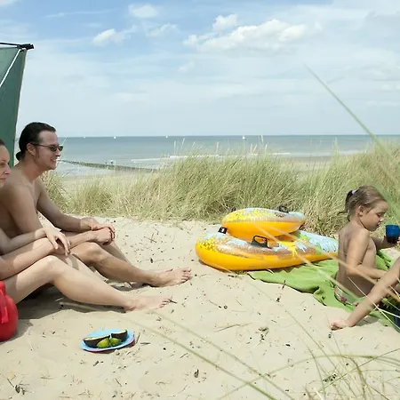 Veld & Duin 캠프장 브레데네